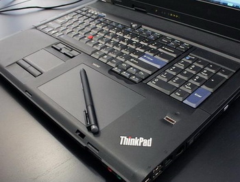 Lenovo thinkPad w700ds 02